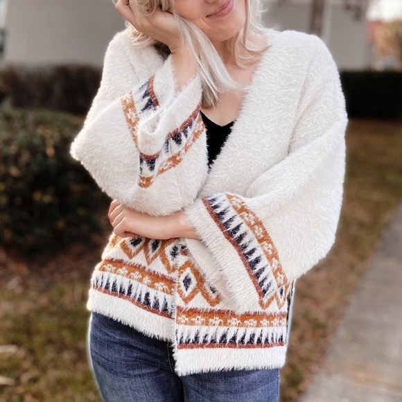 Sweet & Sinful Sweaters - Sweet & Sinful NWT Tribal Print Cardigan Western